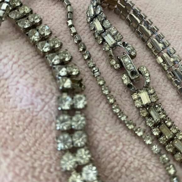 Vintage 5pc ANTIQUE SILVER & RHINESTONE Belt BRACELET Necklace EARRINGS HairClip - Picture 14 of 14